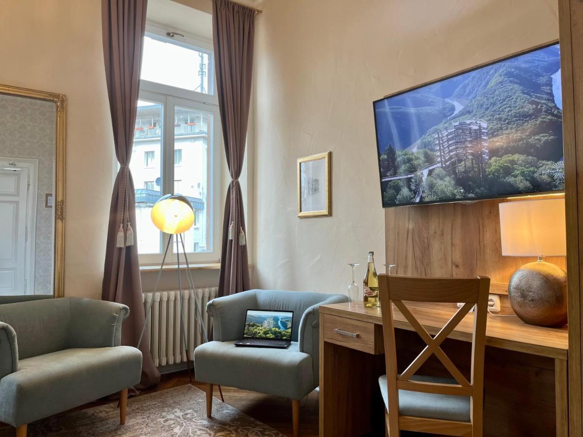Hotel Stadtvilla Laux Merzig Bagian luar foto