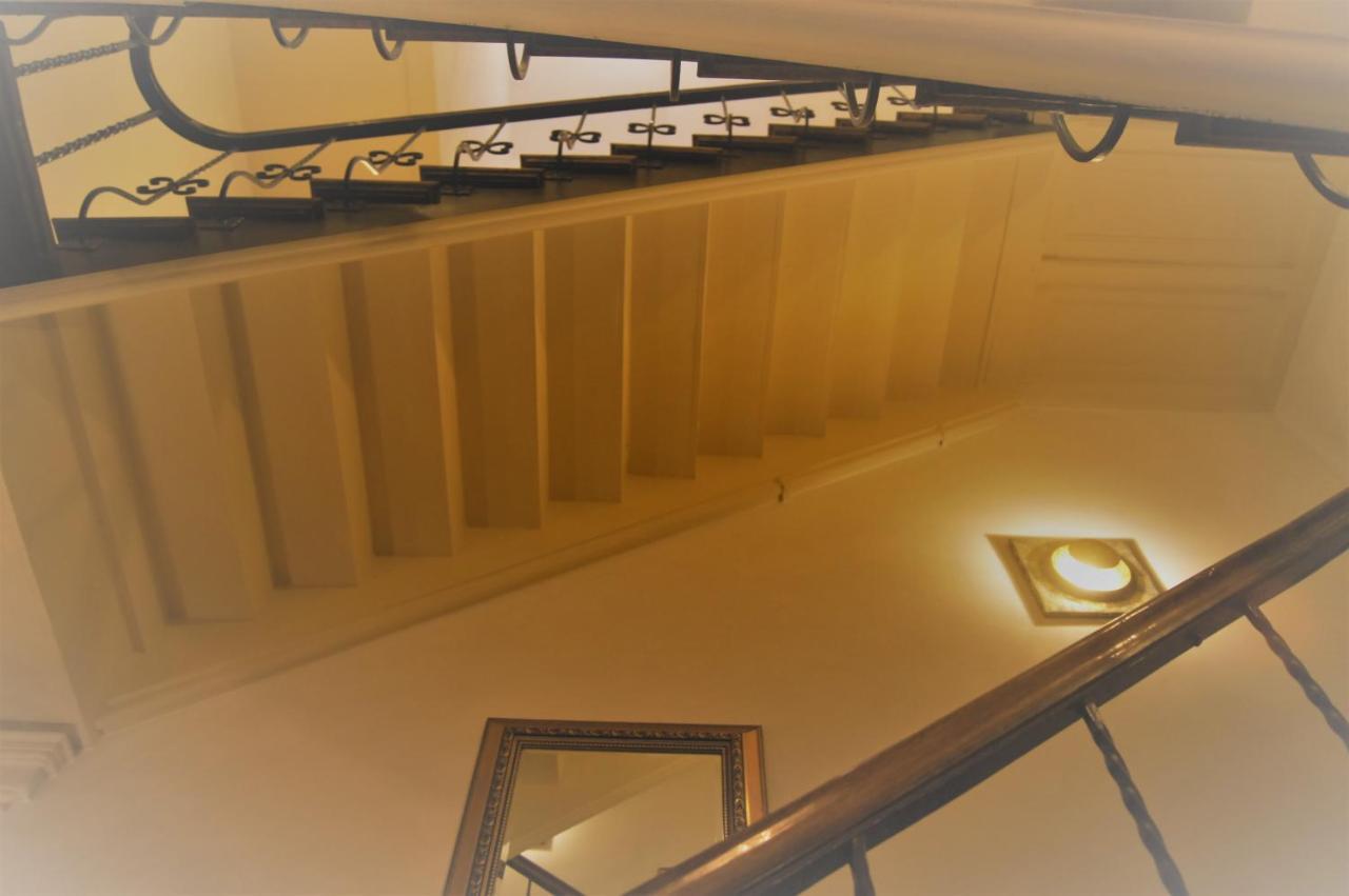 Hotel Stadtvilla Laux Merzig Bagian luar foto